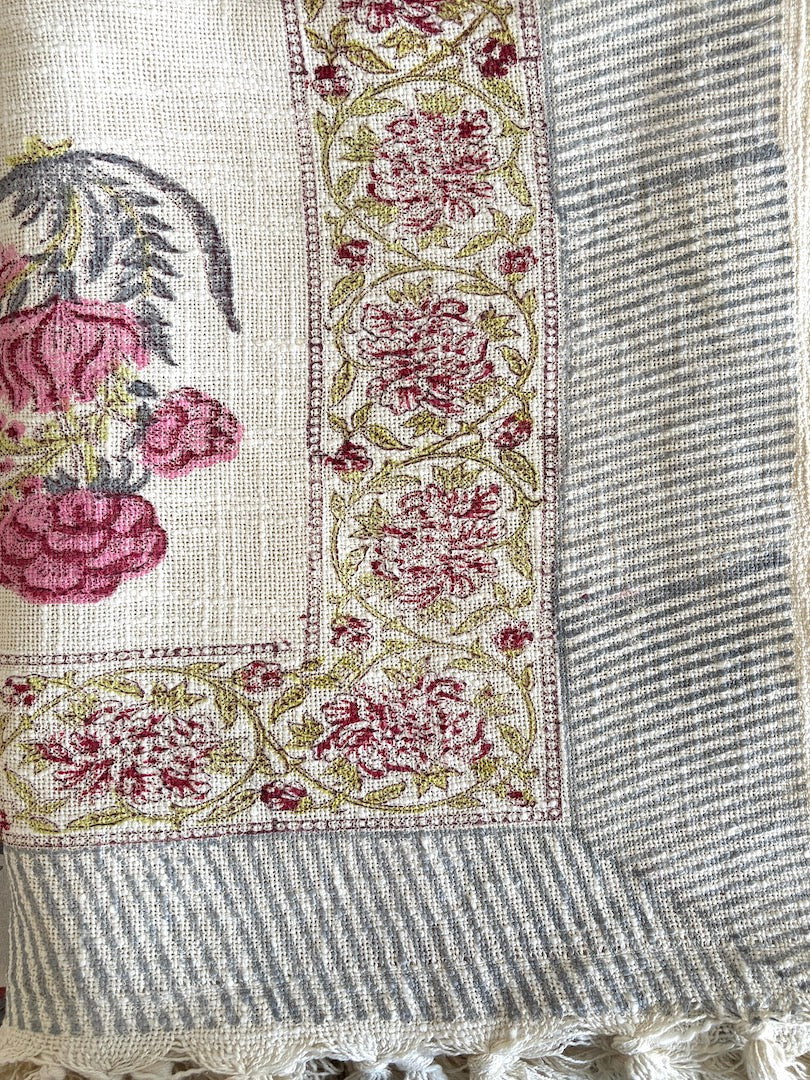 Hand blockprinted Cotton Sofa Throws-Pink Mughlai