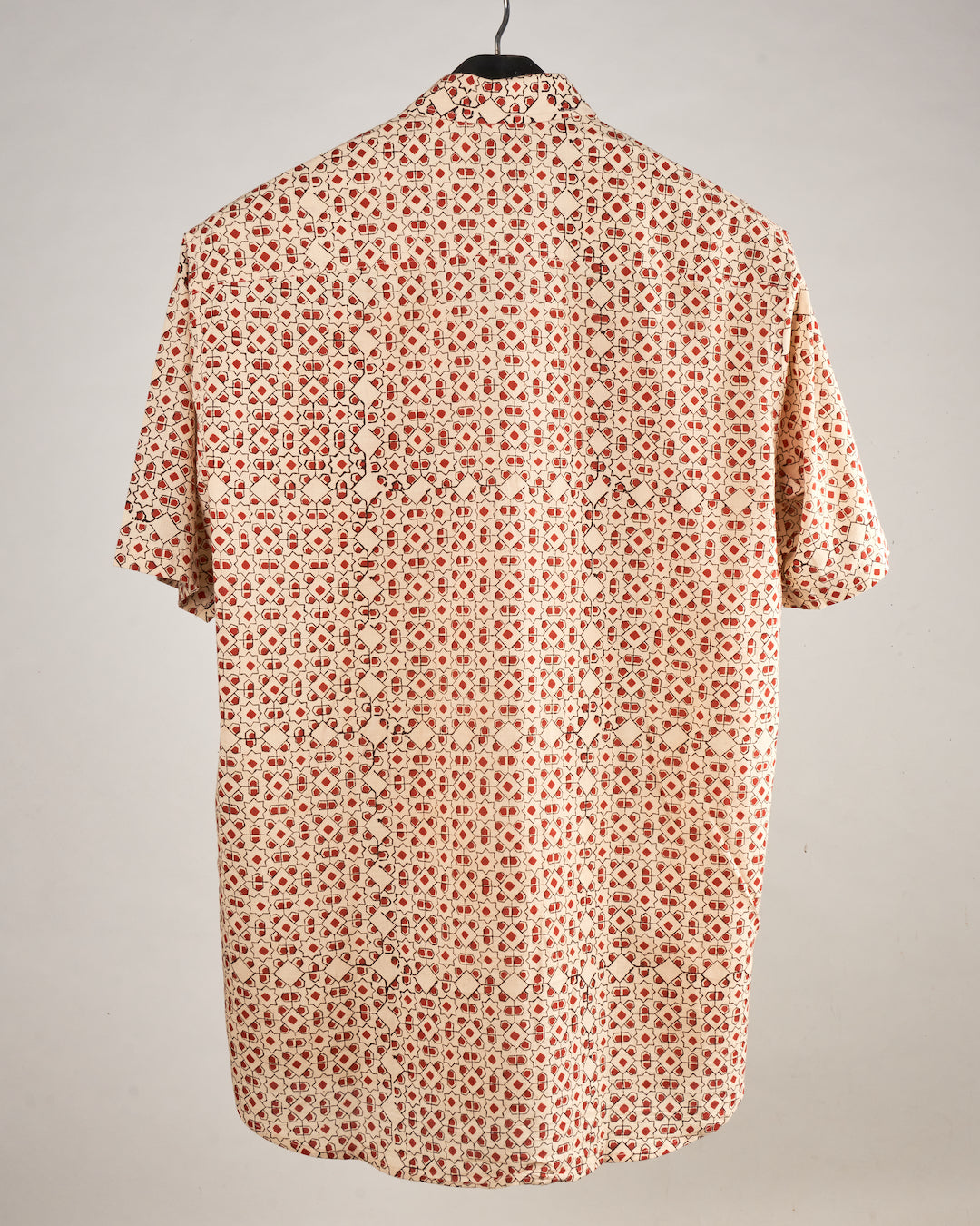Hand Blockprinted Cotton Half Sleeve Shirt for Men - Regular Fit - Beige Geometric pattern