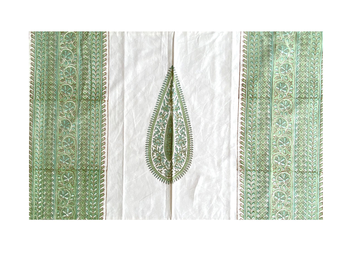 Hand Blockprinted Cotton Double Bedsheet With Pillow Covers