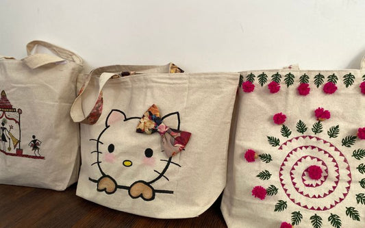 Handpainted bags online in India