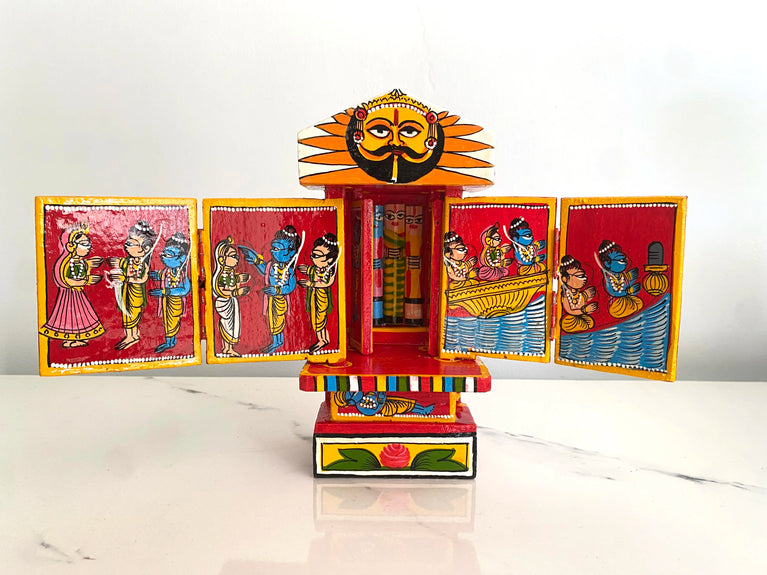 Handcrafted Kaavad: Traditional Storytelling Shrine from Rajasthan