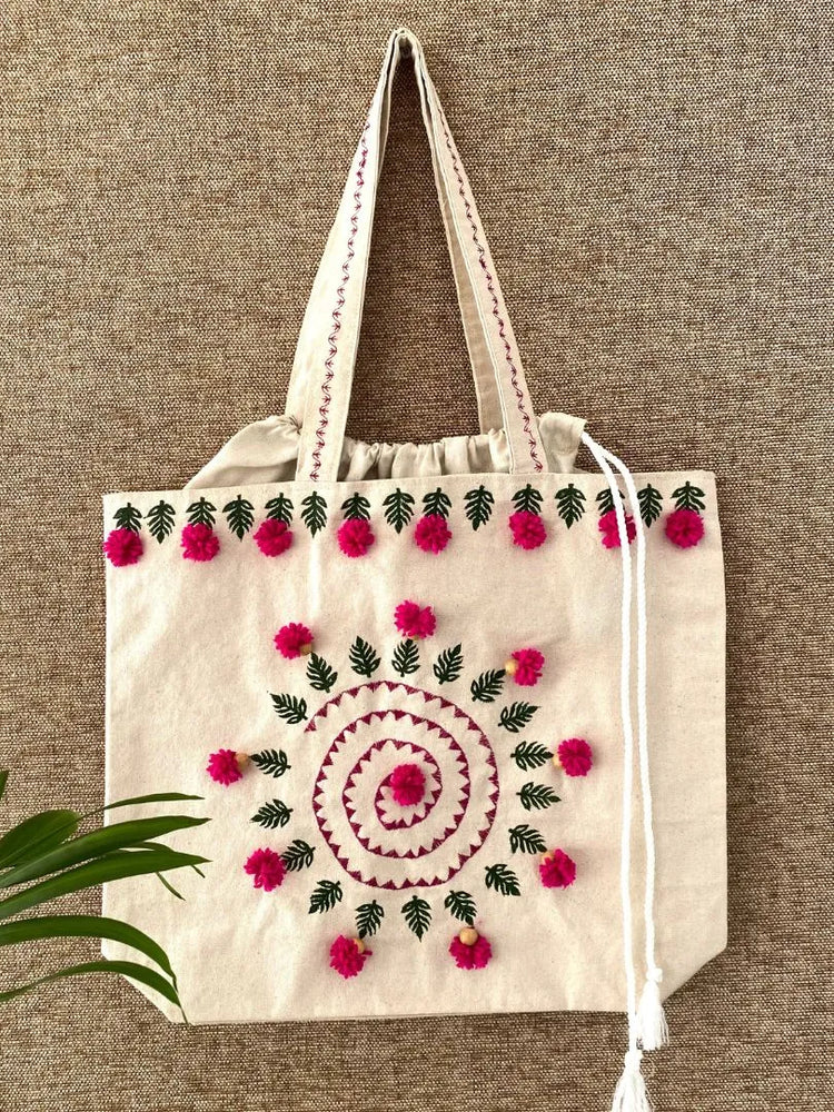Buy Handpainted balloon tote bag- Krishna inspired design – Sumaavi