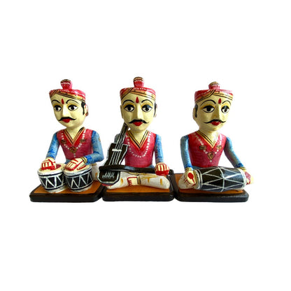 Handpainted wooden musician set from Chittorgarh Online