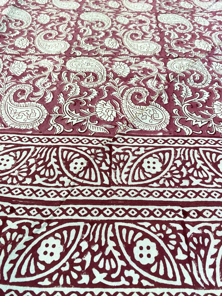 Hand Blockprinted Cotton Double Bedsheet With Pillow Covers